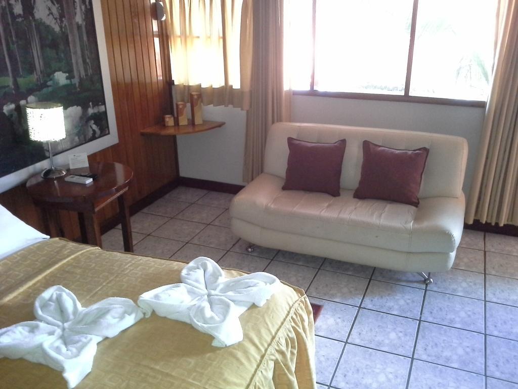 Hotel Cabana Quinta Пуэрто-Мальдонадо Номер фото